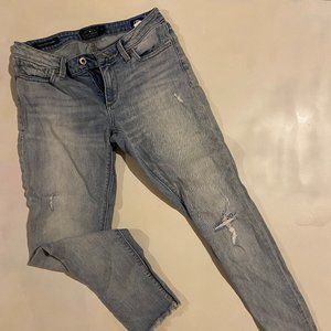 Lucky Brand Sasha Super Skinny 8/29 A